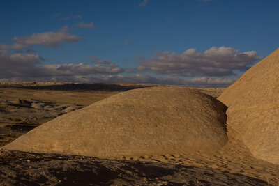 Gone Riding, Veloreise